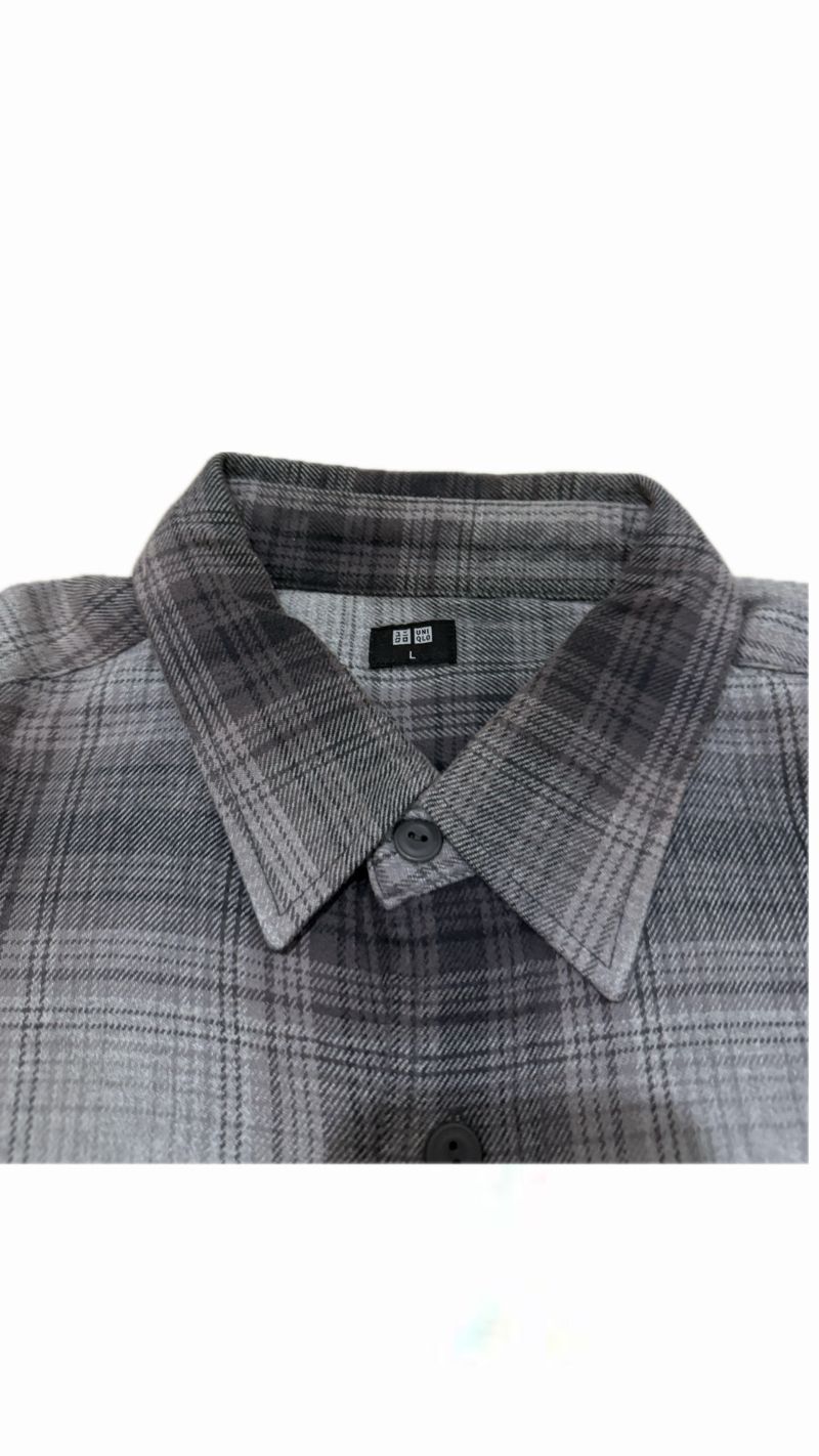 Flanel kotak Uniqlo, foto 2