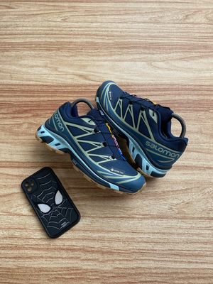 Salomon Casual Sportswear Sneakers Pria navy blue