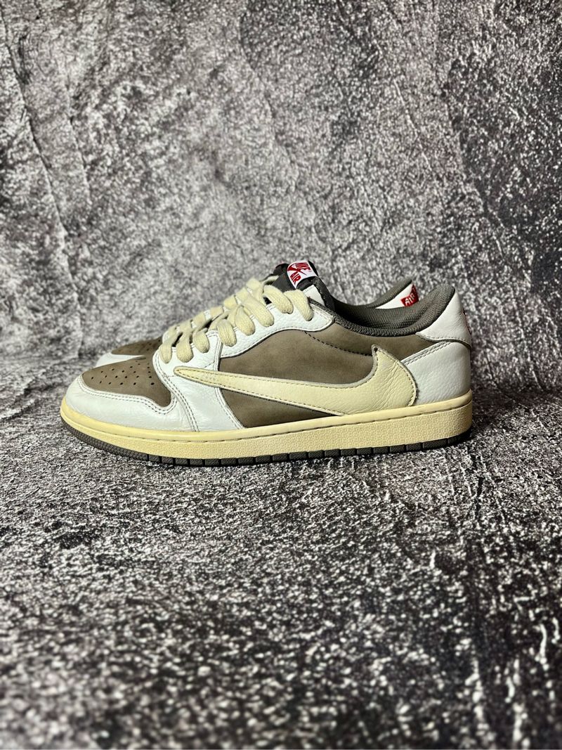 Nike Air Jordan 1 Low x Travis Scott 'Reverse Mocha', foto 3