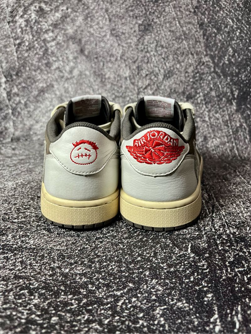 Nike Air Jordan 1 Low x Travis Scott 'Reverse Mocha', foto 6