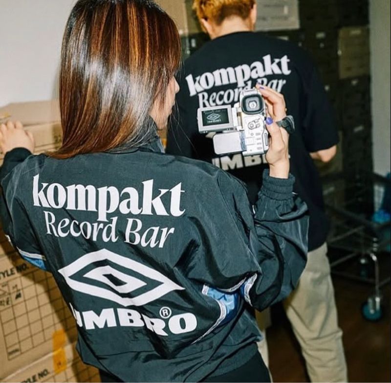 TSHIRT KOMPAKT RECORD BAR X UMBRO KOREA, foto 8