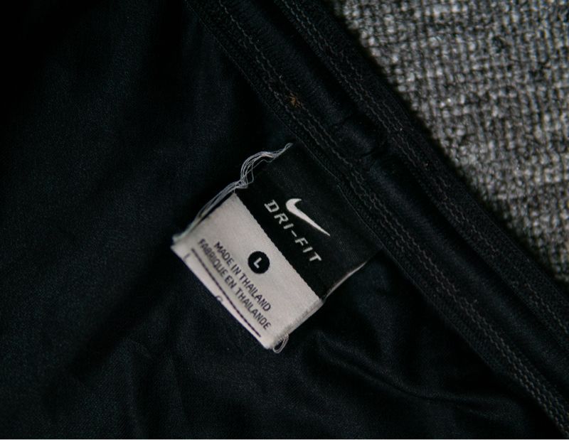 Celana Pendek Nike Hitam, foto 8