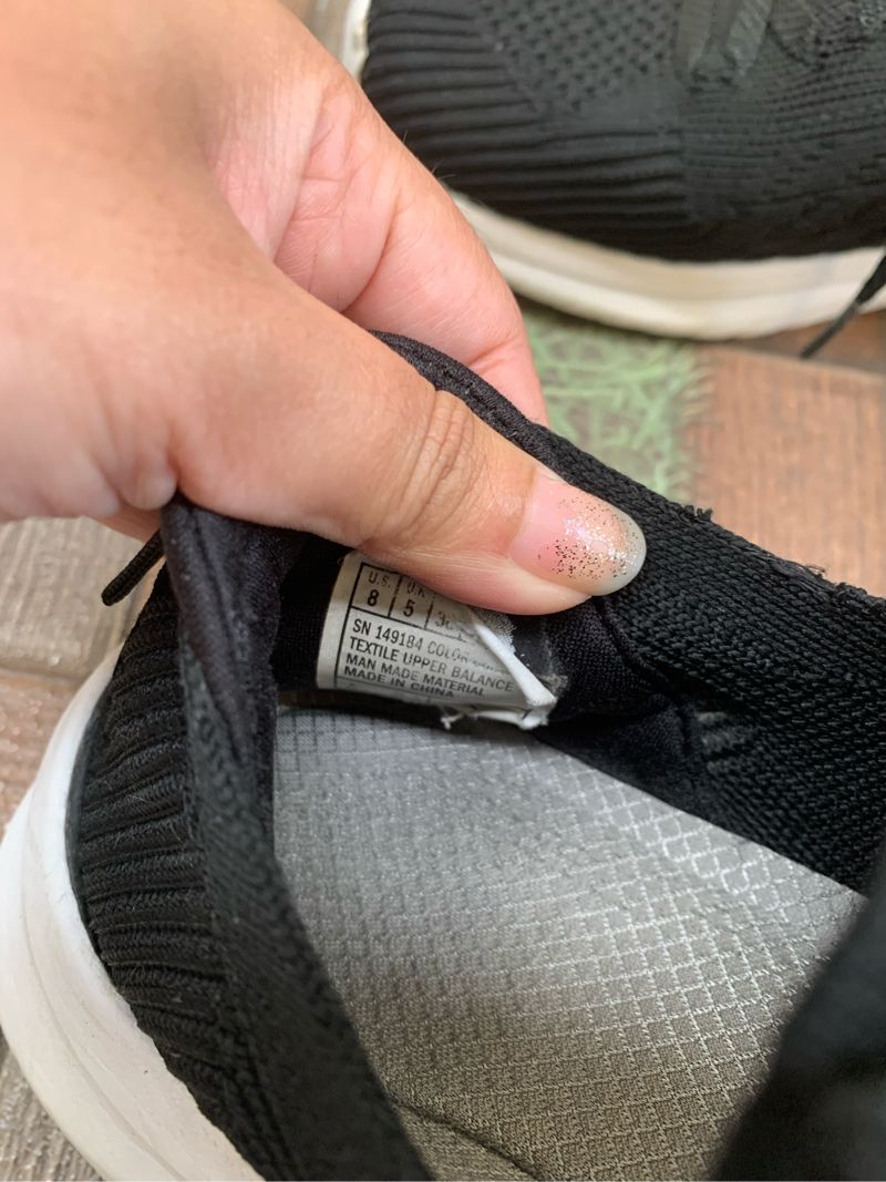Sepatu Skecher Hitam, foto 3