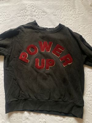 Crewneck power up