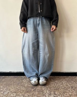 OOT SEOUL WASHED LIGHT BLUE BAGGY JEANS