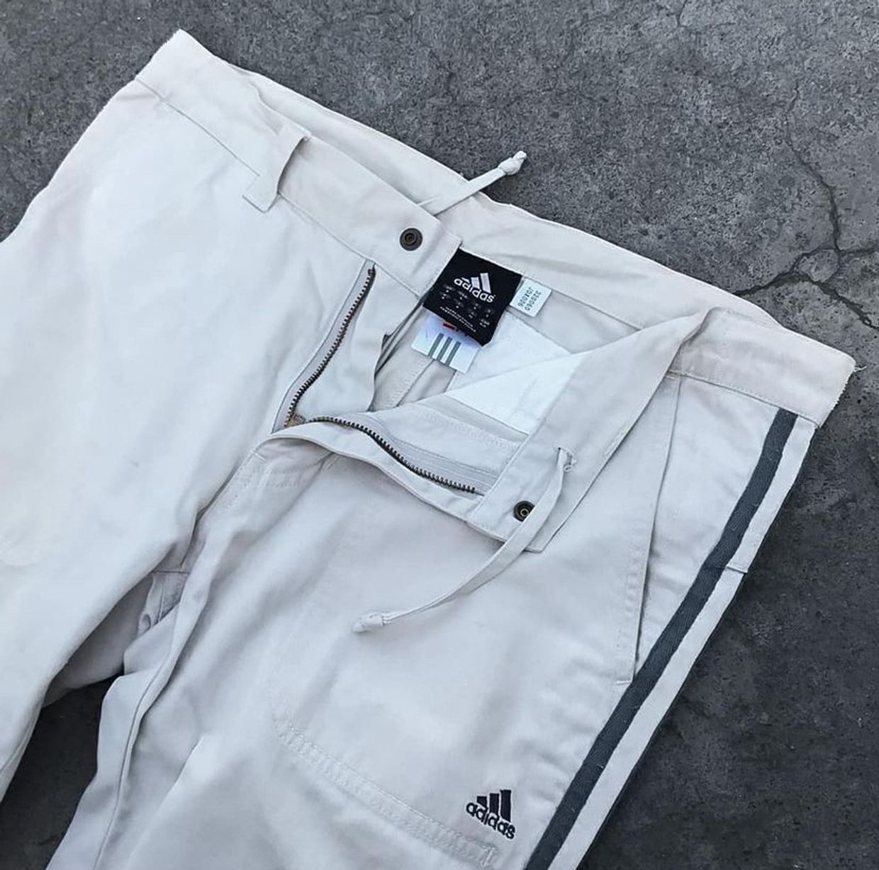Adidas Casual Casual pants Pria silver white
