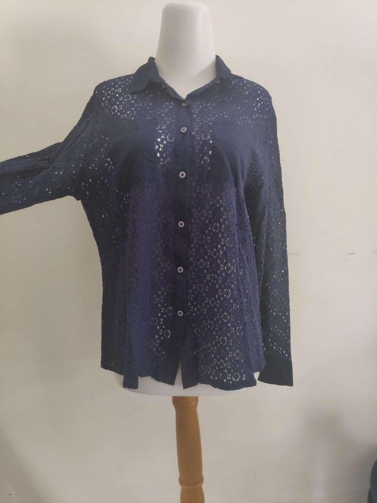 Kemeja Wanita Warna : Navy LD