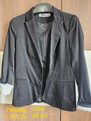 Blazer Wanita