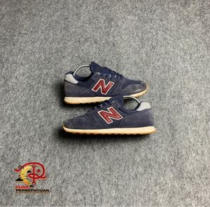 NEW BALANCE 373 LIGHTWEIGHT BREATHABLE CASUAL NAVY