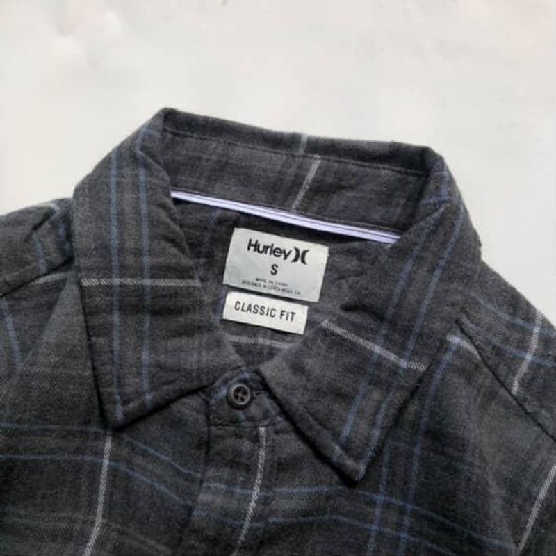 Hurley Flanel, foto 3