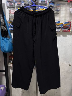 [GOOD CONDI] Kulot hitam kantong