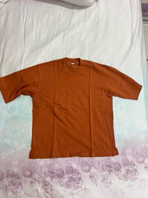 Uniqlo Top