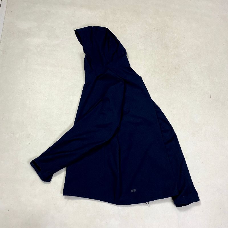 JAKET OUTDOOR UNIQLO BLOCKTECH, foto 2