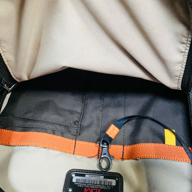 Dijual second TUMI Gilman Brief backpack original, foto 3