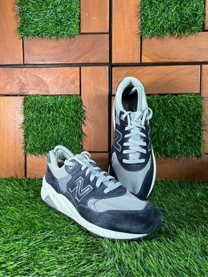 New Balance 580