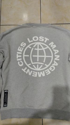 Crewneck lost management city