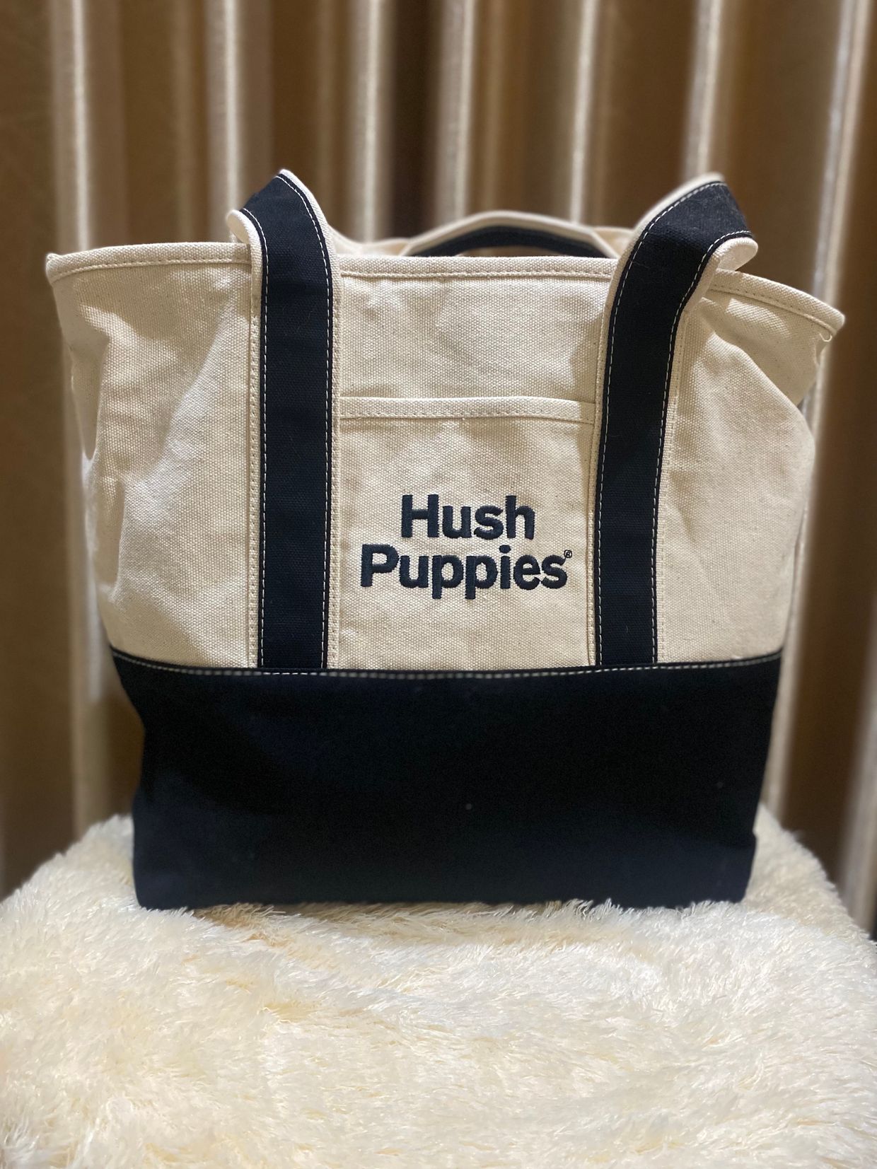 Hush Puppies Luxury Casual Shoulder bag Wanita white black