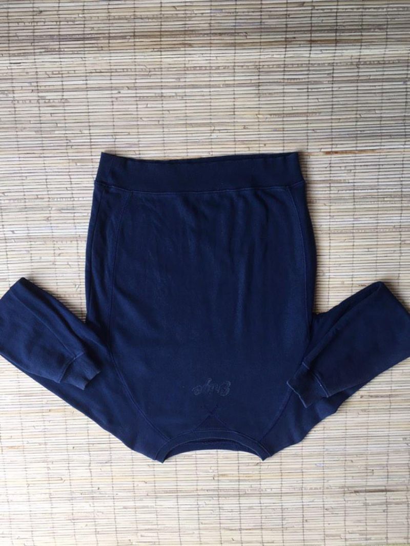 Sweater erigo warna navy, foto 3