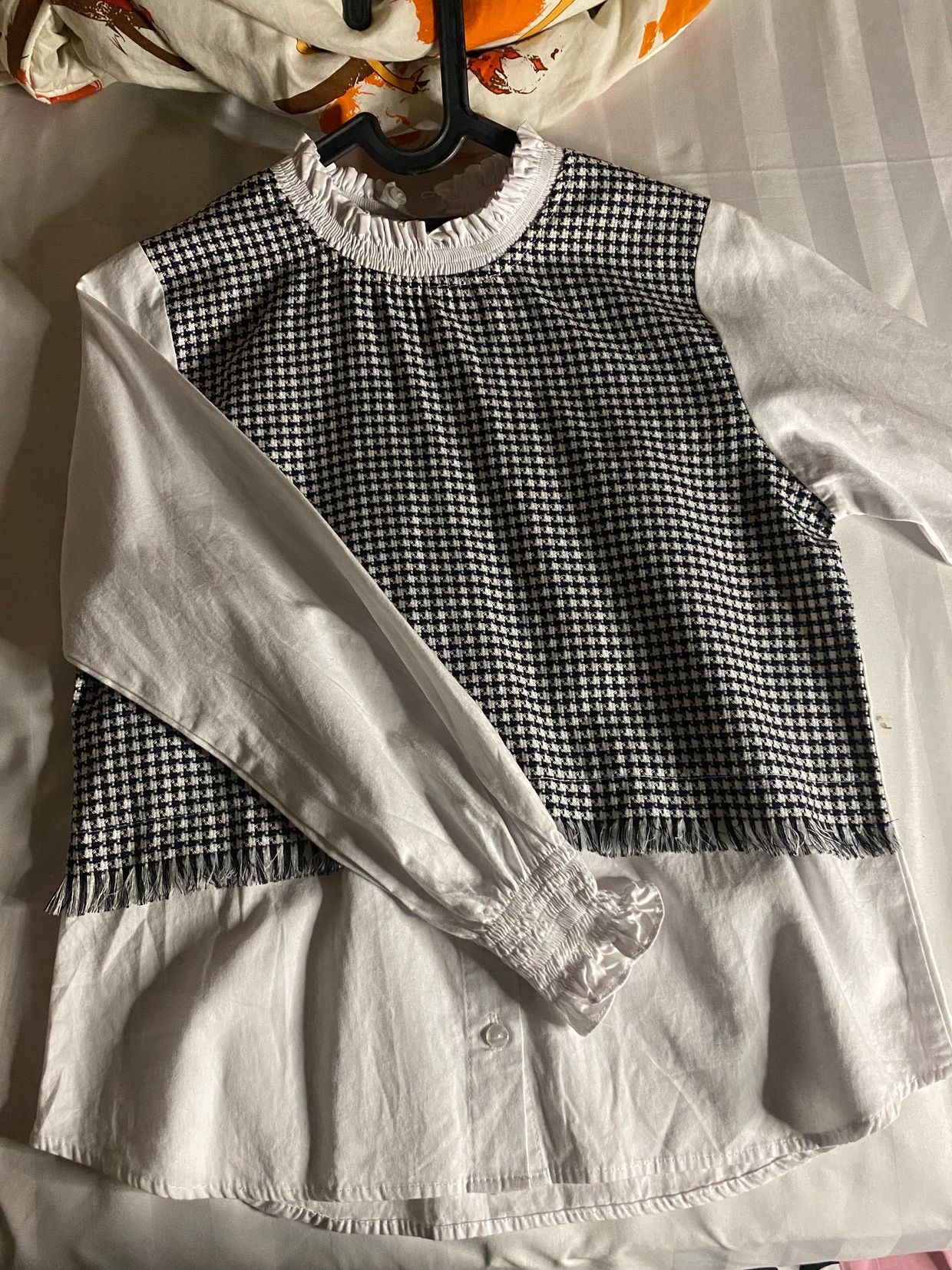 Vintage Blouse Wanita white