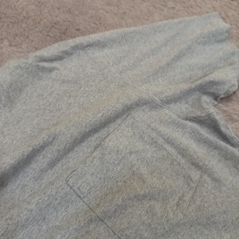 T-shirt Uniqlo Grey, foto 4