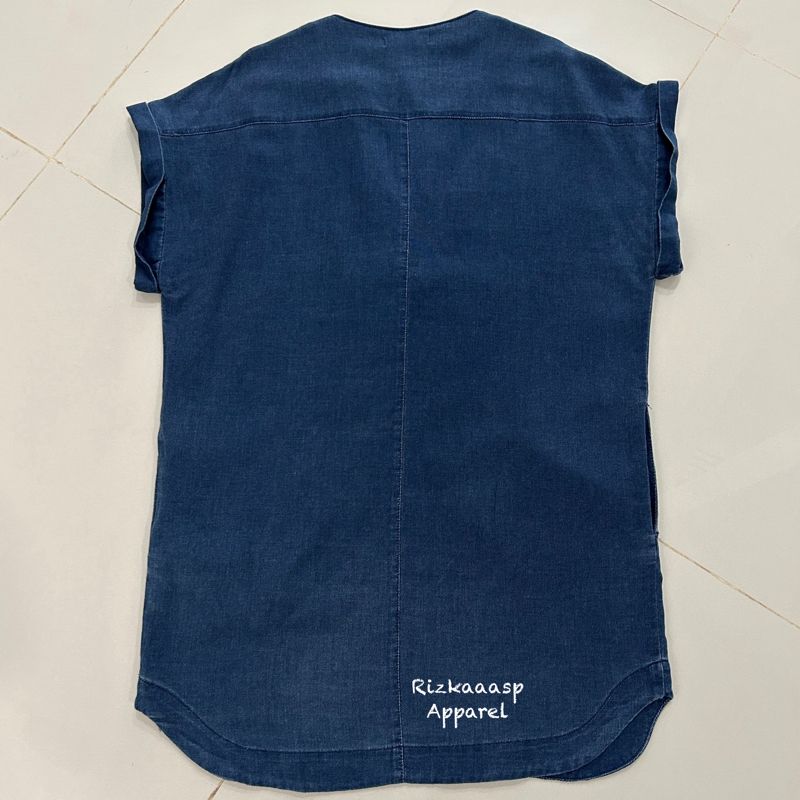 PULL & BEAR - Denim Dress with Rope Buttons, foto 2