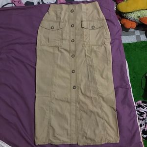 pocket button skirt span