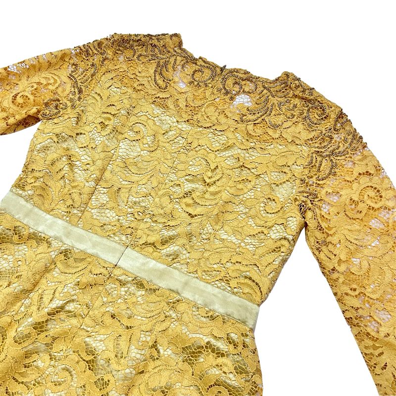 Kebaya Gold, foto 6