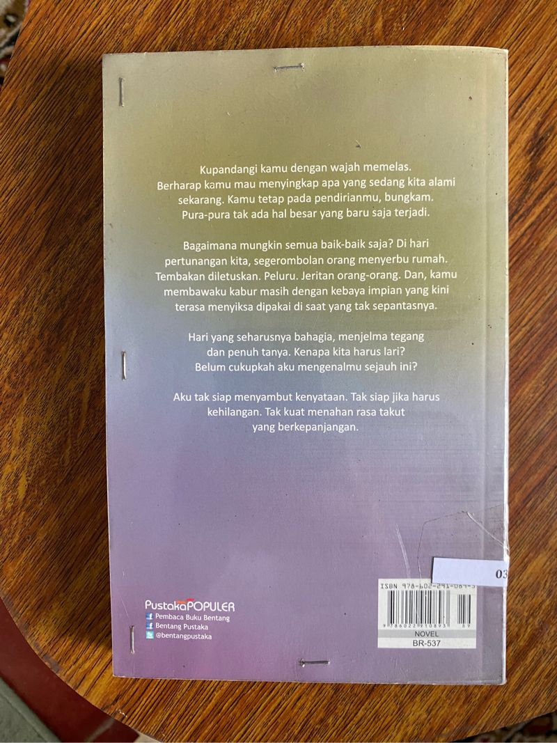 Buku bekas GLOOMY GIFT, foto 2