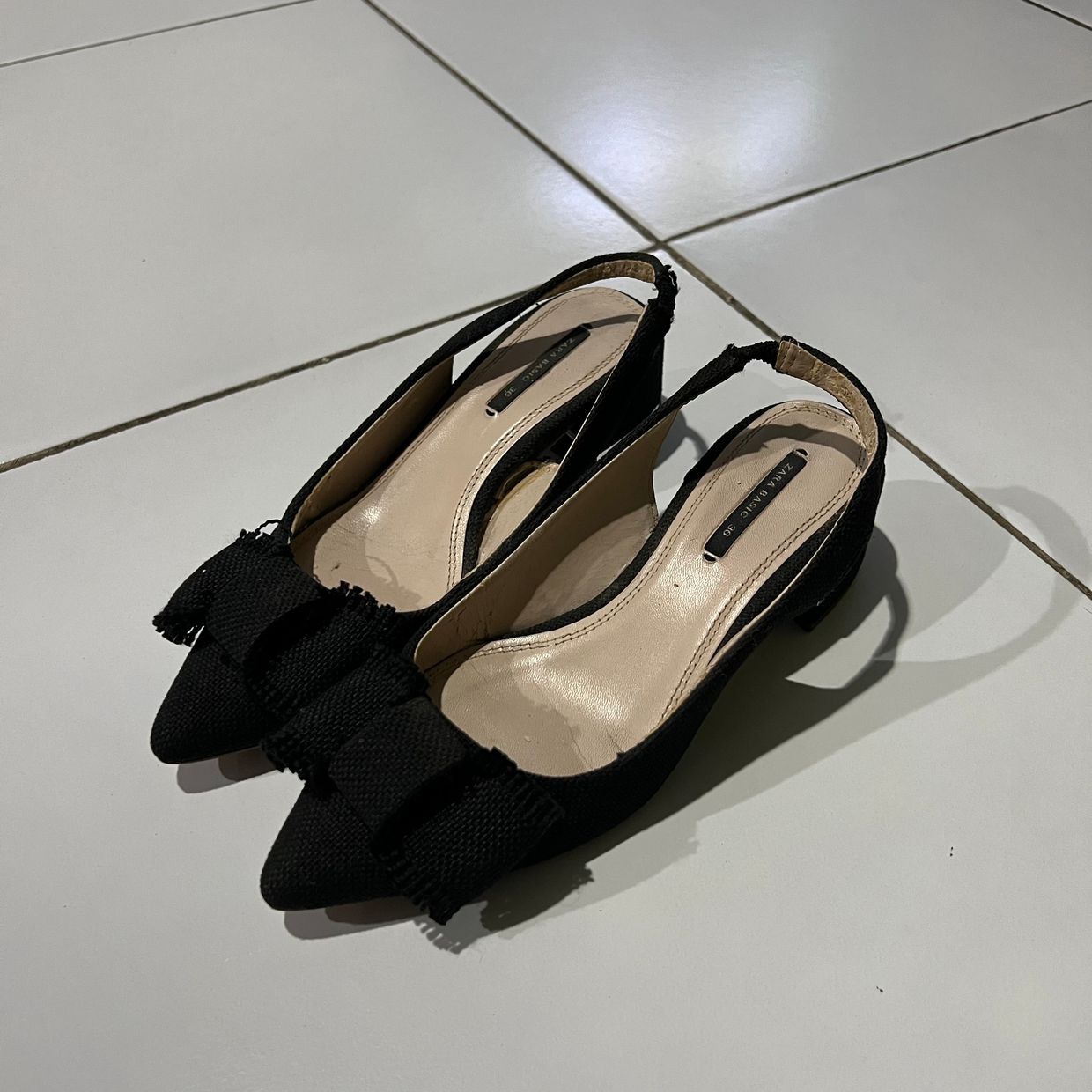 ZARA Casual Sandals & slide Wanita black