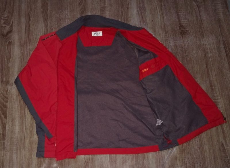 Asics Windbreaker, foto 2