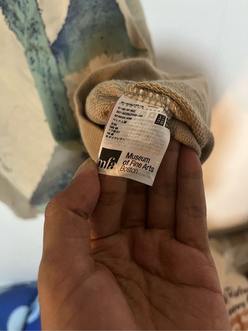 CREWNECK UNIQLO X MFA, foto 4