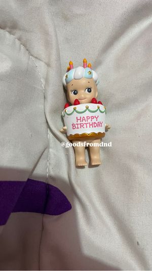 Sonny angel birthday gift series - strawberry shortcake 🍰