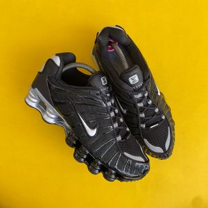 Nike Shox