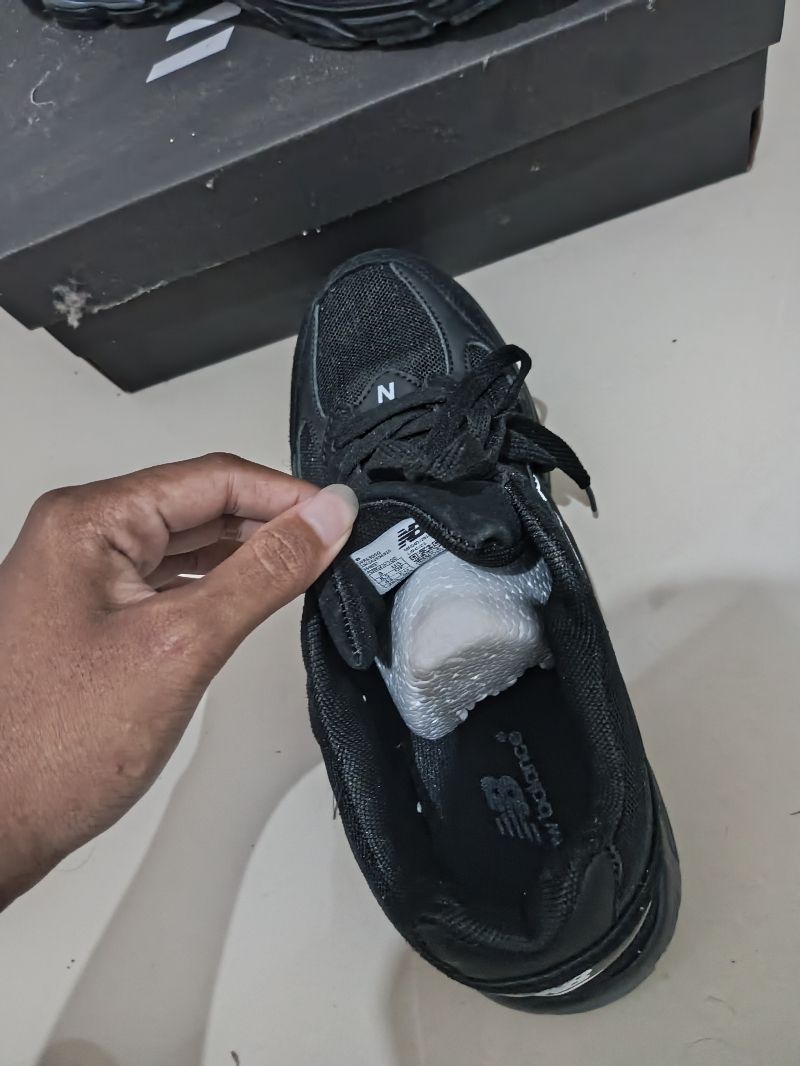 Sepatu Sneakers NB 2002r, foto 3