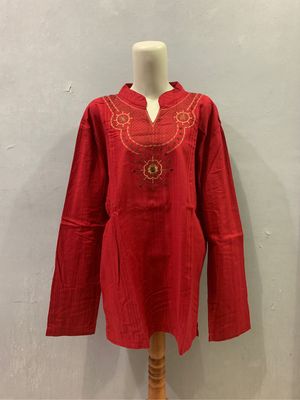 tunik merah