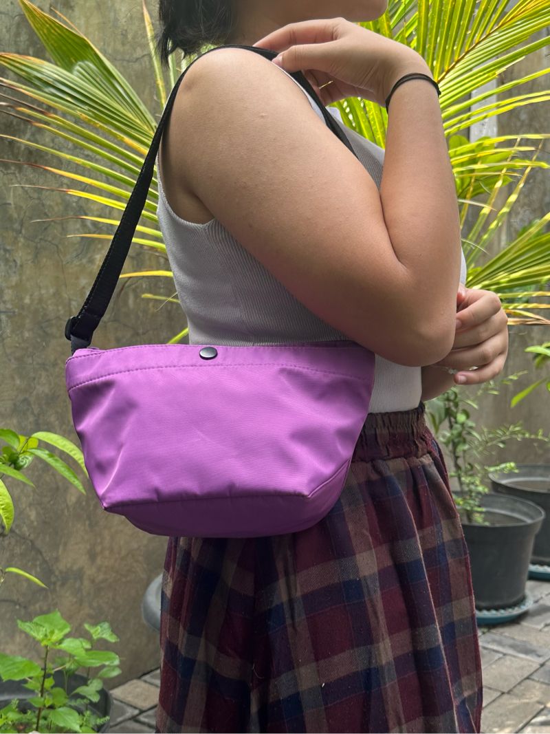 Sling Bag Uniqlo, foto 2