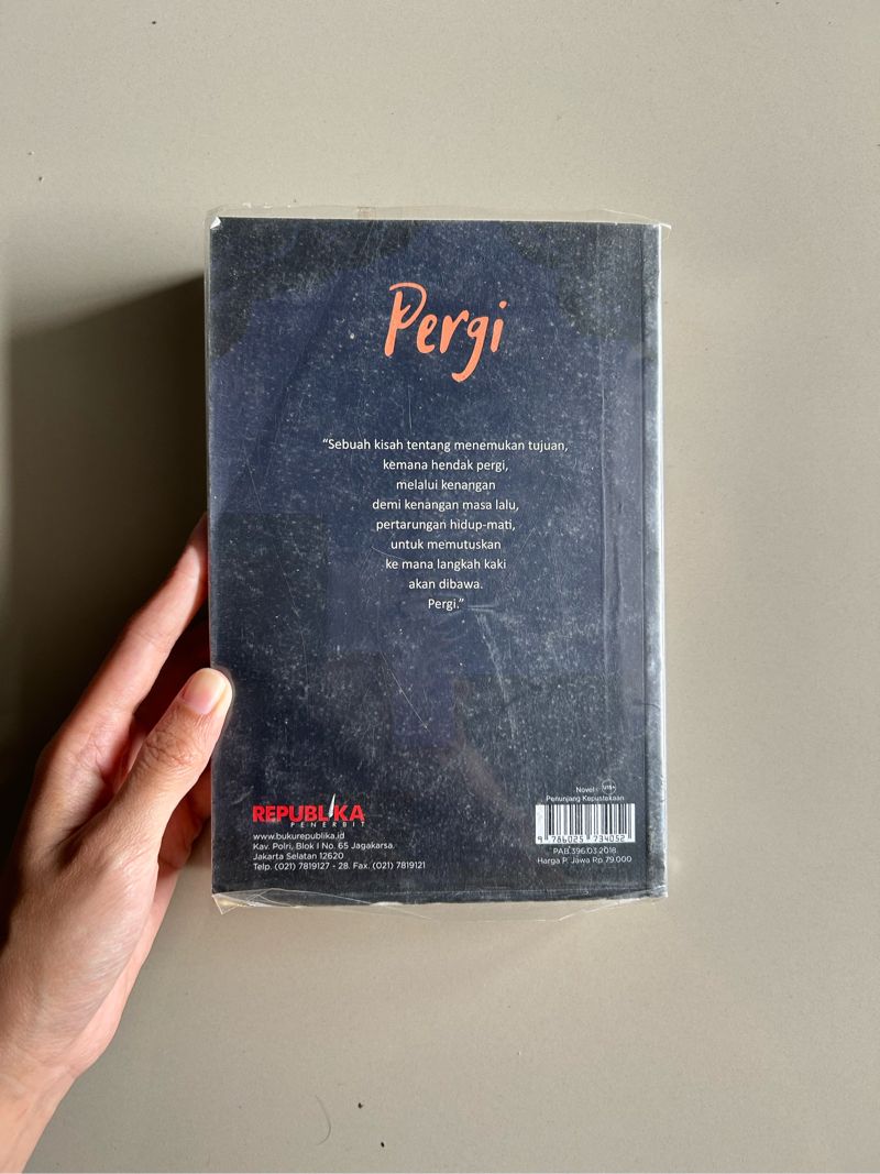 Pergi – Tere Liye | Preloved Ori Gramedia, foto 2