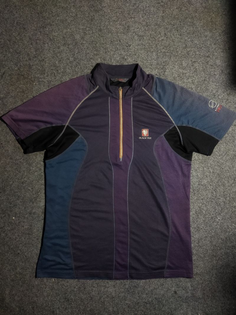 Baselayer BlackYak, foto 2