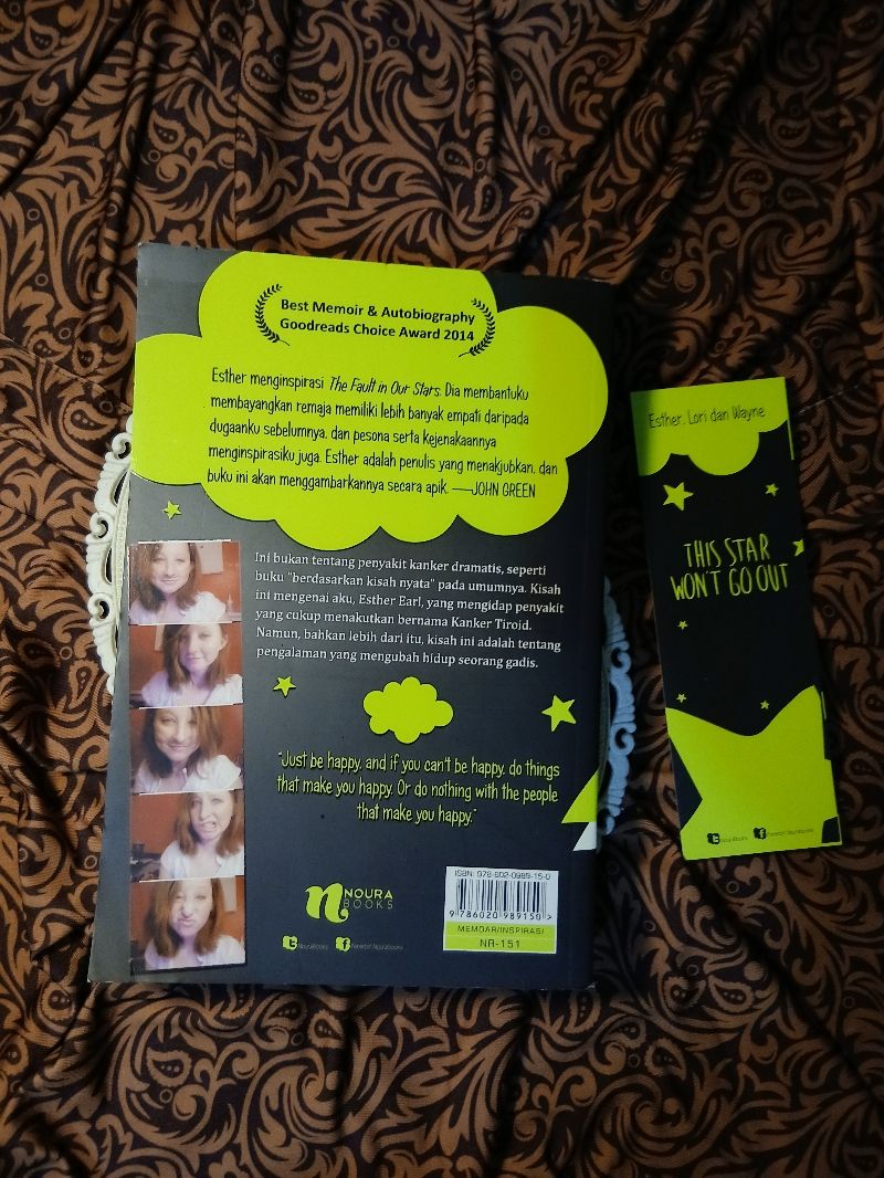 PRELOVED NOVEL THIS STAR WON'T GO OUT, foto 2