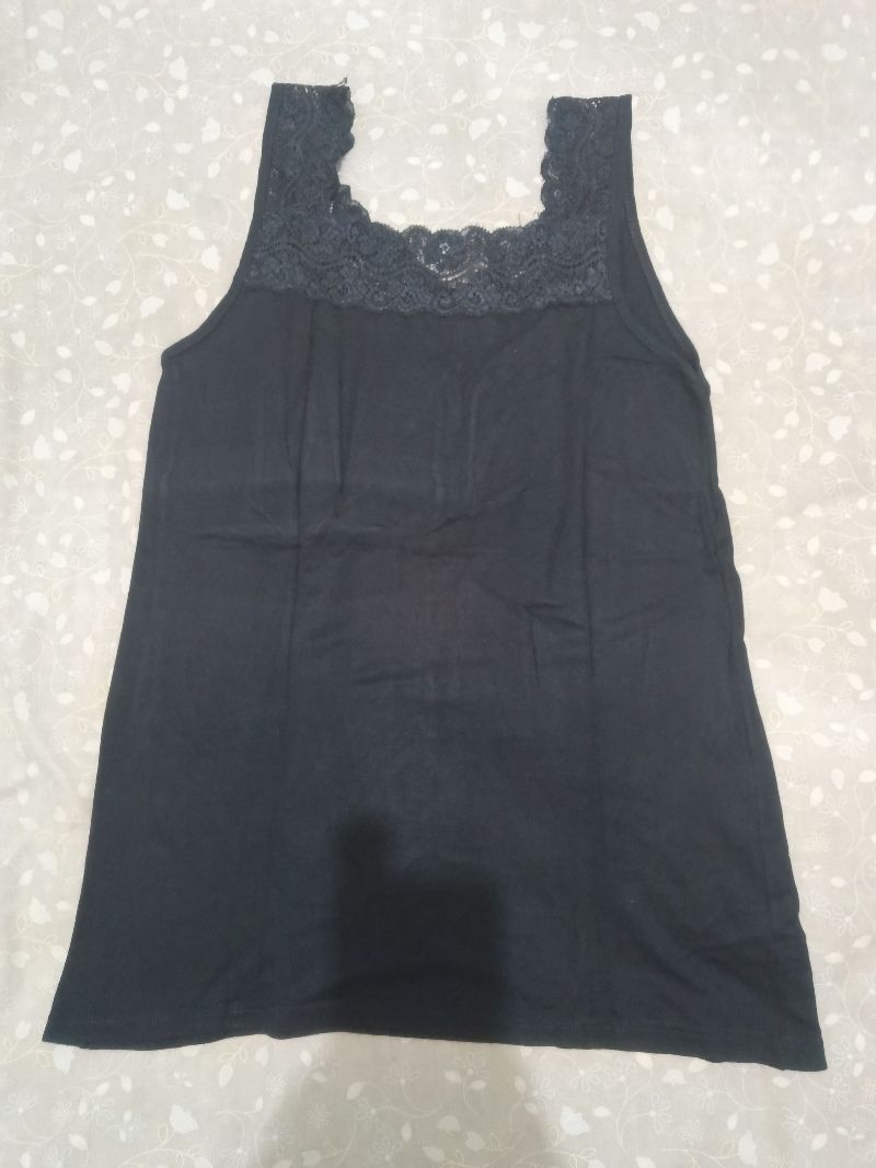 Black lace tank top v-neckline, foto 2