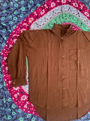 Kemeja Oversize Wanita