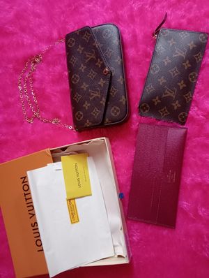 Louis Vuitton Monogram Pochette LV