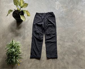 UNIQLO  RIPSTOP PANTS