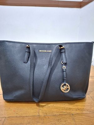 Michael Kors Tote bag Hitam
