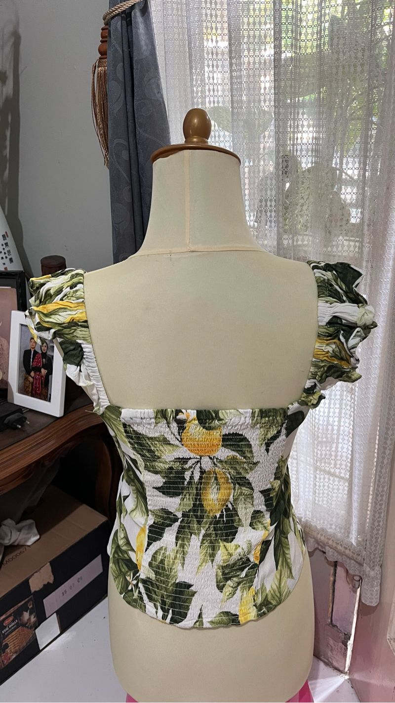 Crop Top Motif Lemon Ruffle Sleeve, foto 3