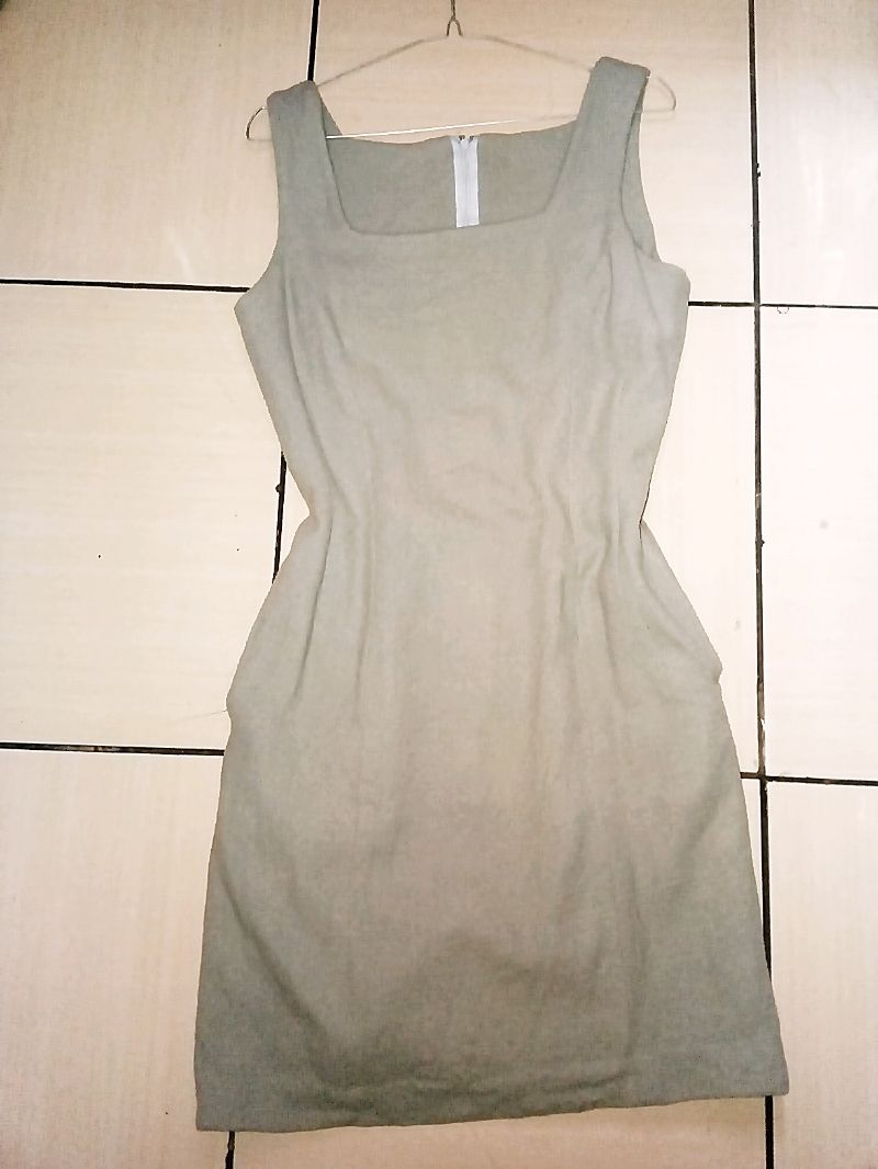 gray dress, foto 2