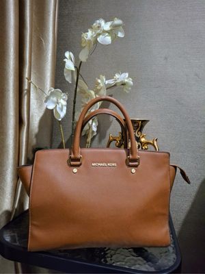 Michael Kors Selma Saffiano Leather Large Satchel Bag