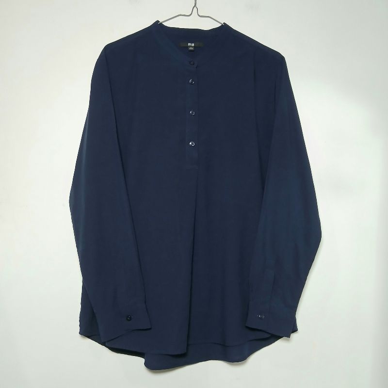 Uniqlo Rayon Stand Collar Blouse, foto 2
