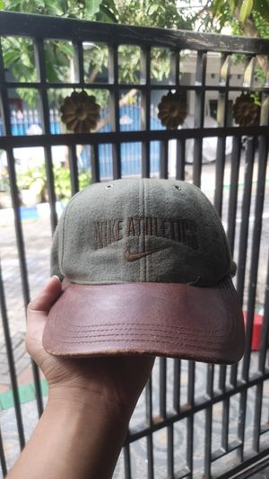 Topi nike 90s tag