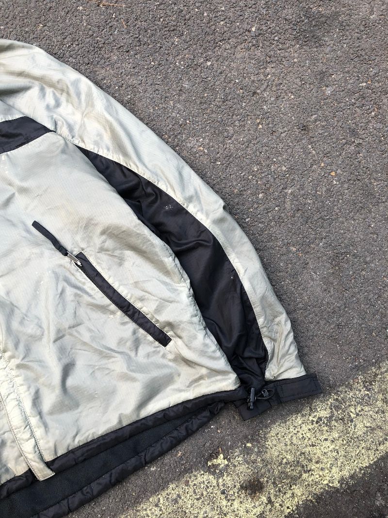 Mountain hardwear jacket jaket outdoor abu, foto 4
